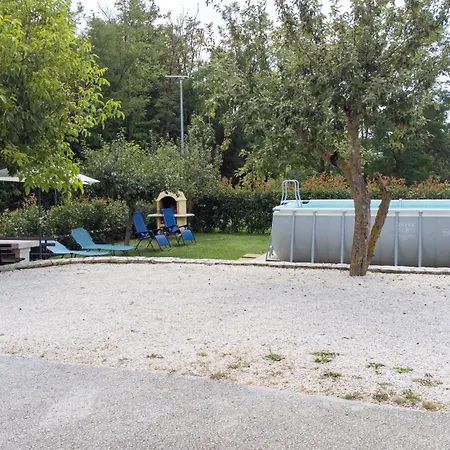 Πανσιόν Apartman Ivancic